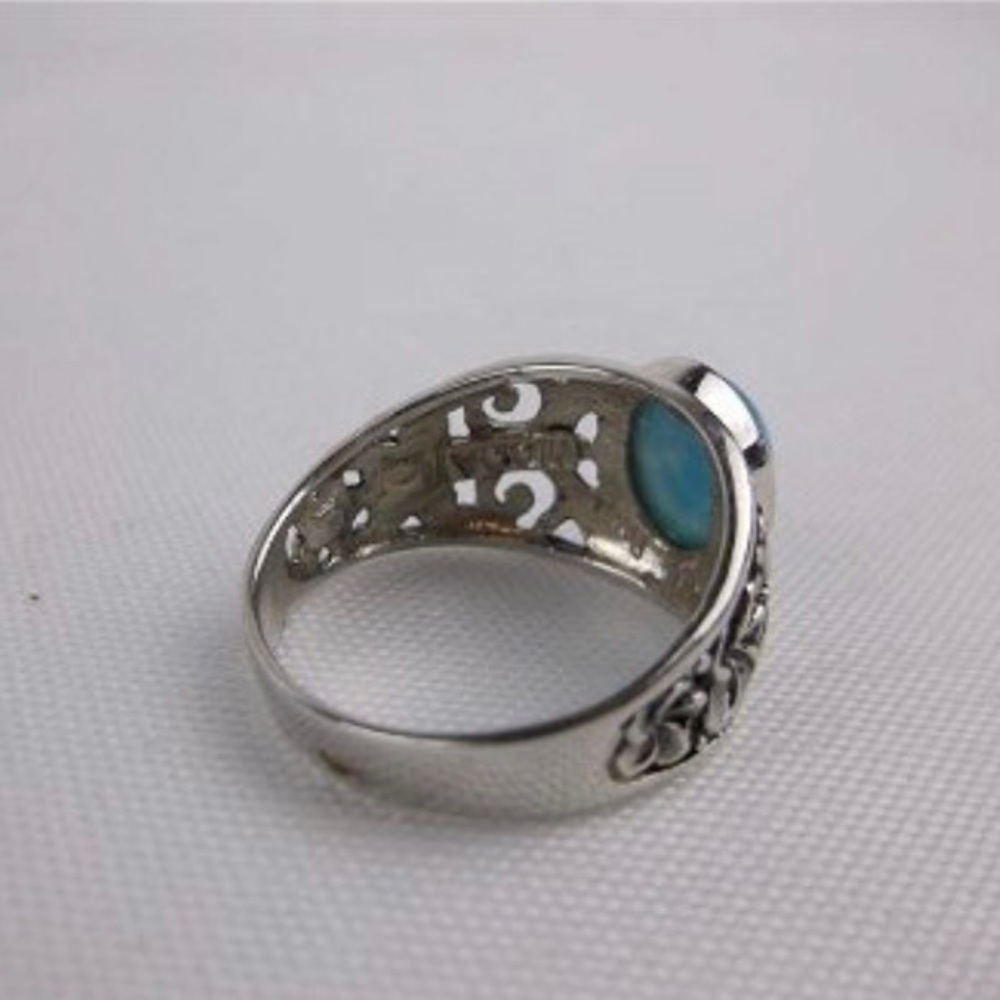 Silver Tone Plumeria Sky‎ Blue Ring size 7 - Picture 2 of 2